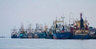 Рыбаки Дальнего Востока просят президента РФ остановить надвигающуюся катастрофу в отрасли